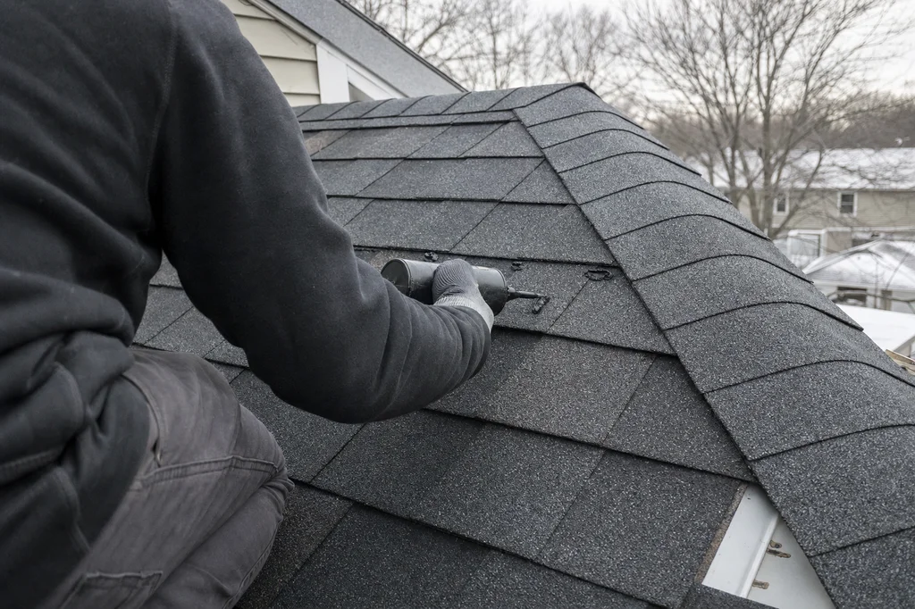 Winter Shingle Installation: Sealant, Wind, and Hand-Sealing